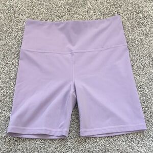 Athleta Elation 7 Lavender Bike Shorts M